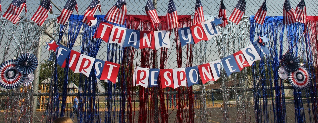 sign reading &#34;Thank your First Responders&#34;